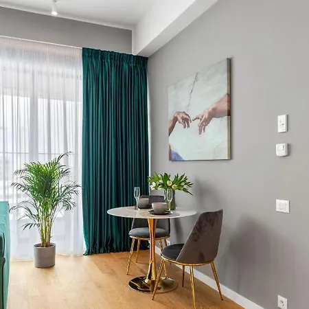 One Luxury - Verdi Park Apartmán *
