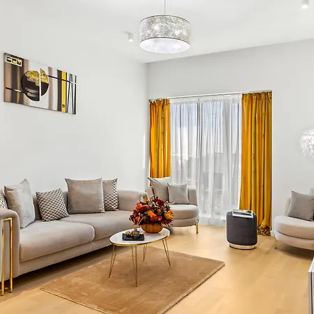 One Verdi Luxury Apartment