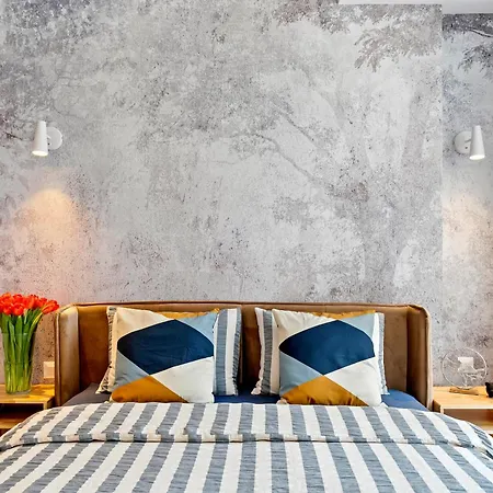 One Verdi Luxury Apartment
