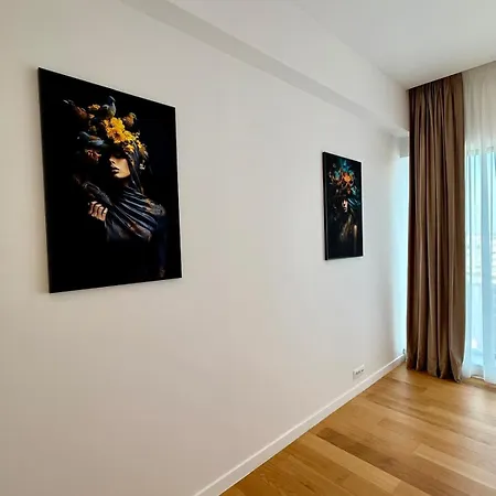 One Verdi Luxury Apartment