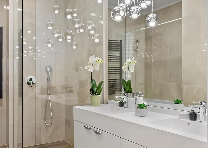 One Luxury - Verdi Park Апартаменты Бухарест