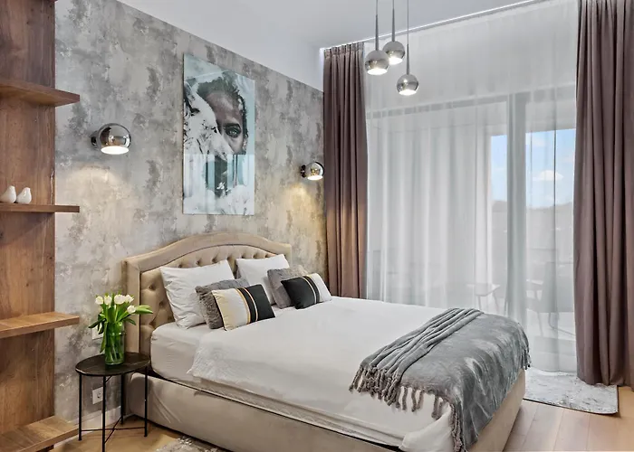 One Luxury - Verdi Park * Бухарест