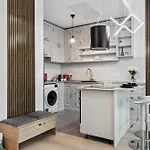 One Luxury - Verdi Park Lägenhet Bukarest