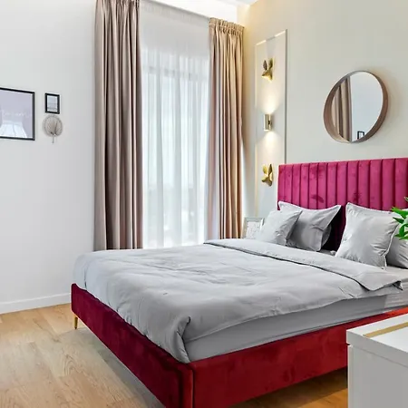 One Luxury Apartments - Verdi Park Апартаменты