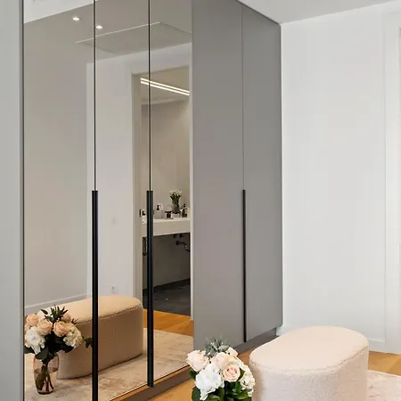 Apartment One Luxury Apartments - Verdi Park