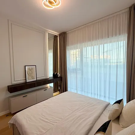 One Luxury - Verdi Park * Bukarest