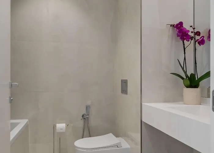 One Luxury - Verdi Park * Boekarest