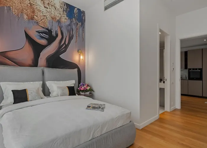 One Luxury - Verdi Park Apartament *