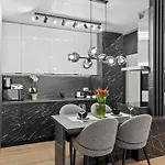 شقة One Luxury - Verdi Park بوخارست
