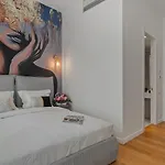 One Luxury - Verdi Park Apartament *