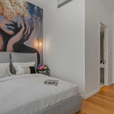 One Luxury Apartments - Verdi Park דירה *