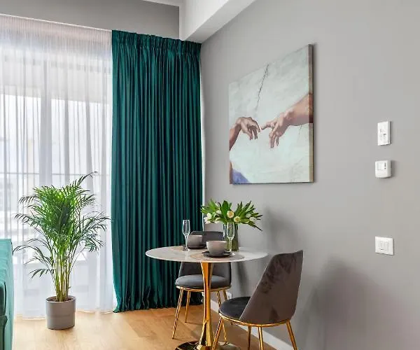 One Luxury - Verdi Park Apartman *